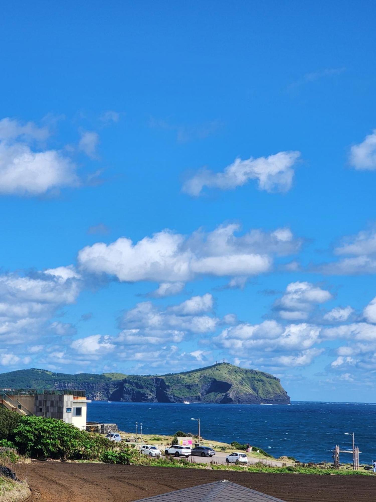 Pureun Jeju Pension Seogwipo Esterno foto
