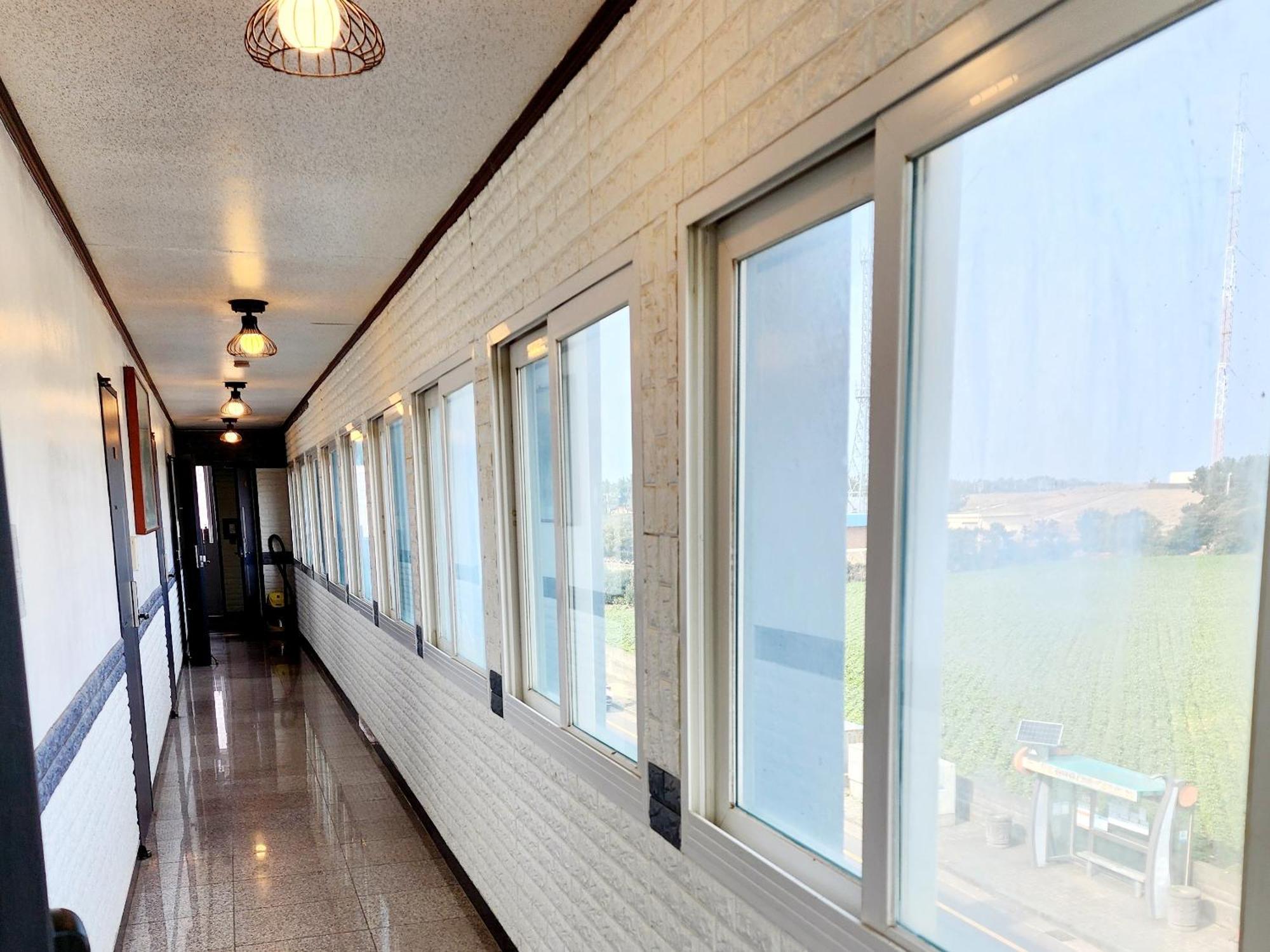Pureun Jeju Pension Seogwipo Esterno foto