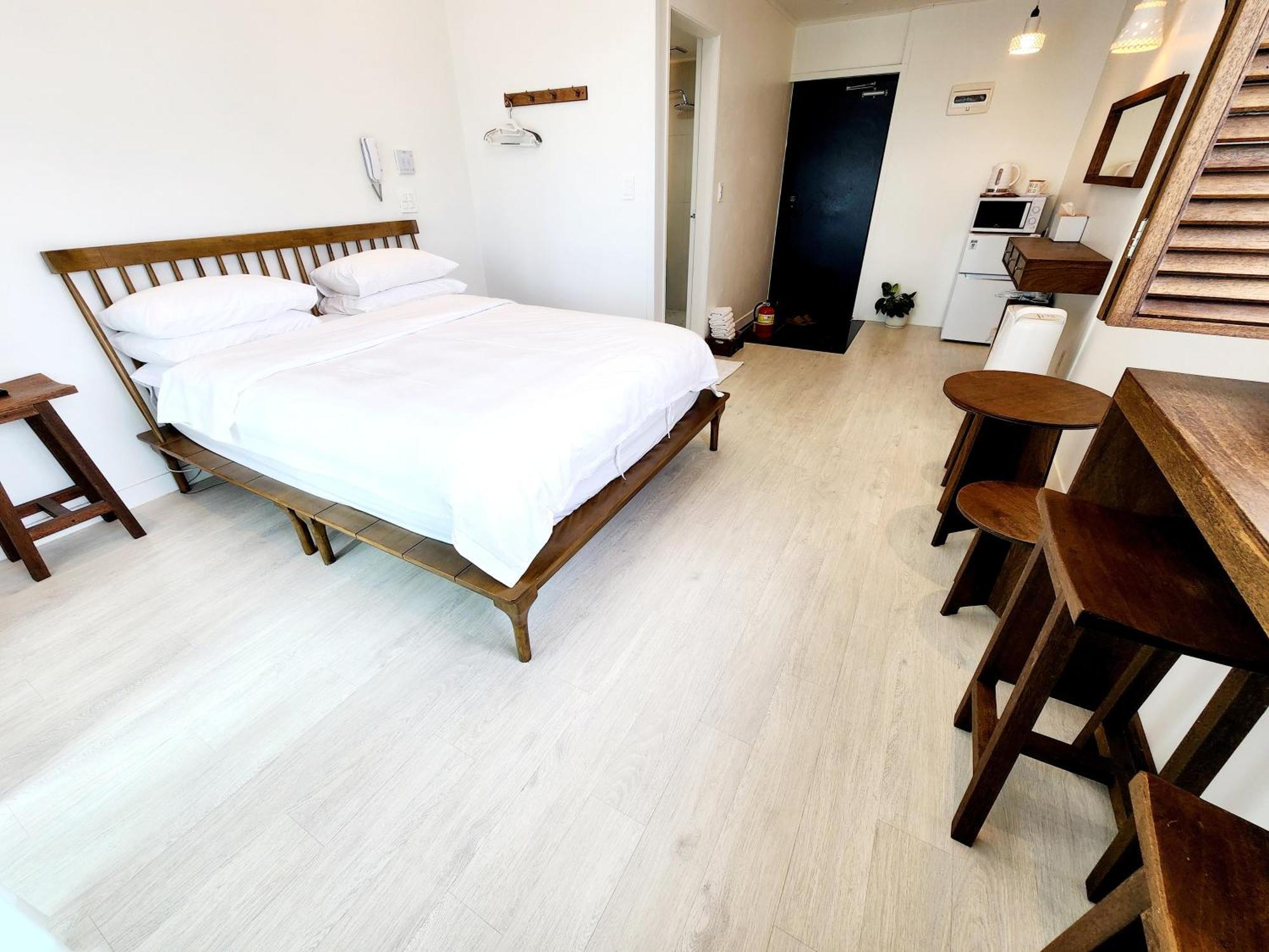 Pureun Jeju Pension Seogwipo Esterno foto